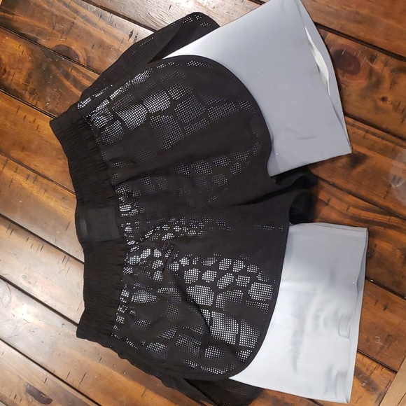 Alexander wang x H&M reflective shorts - Picture 3 of 9